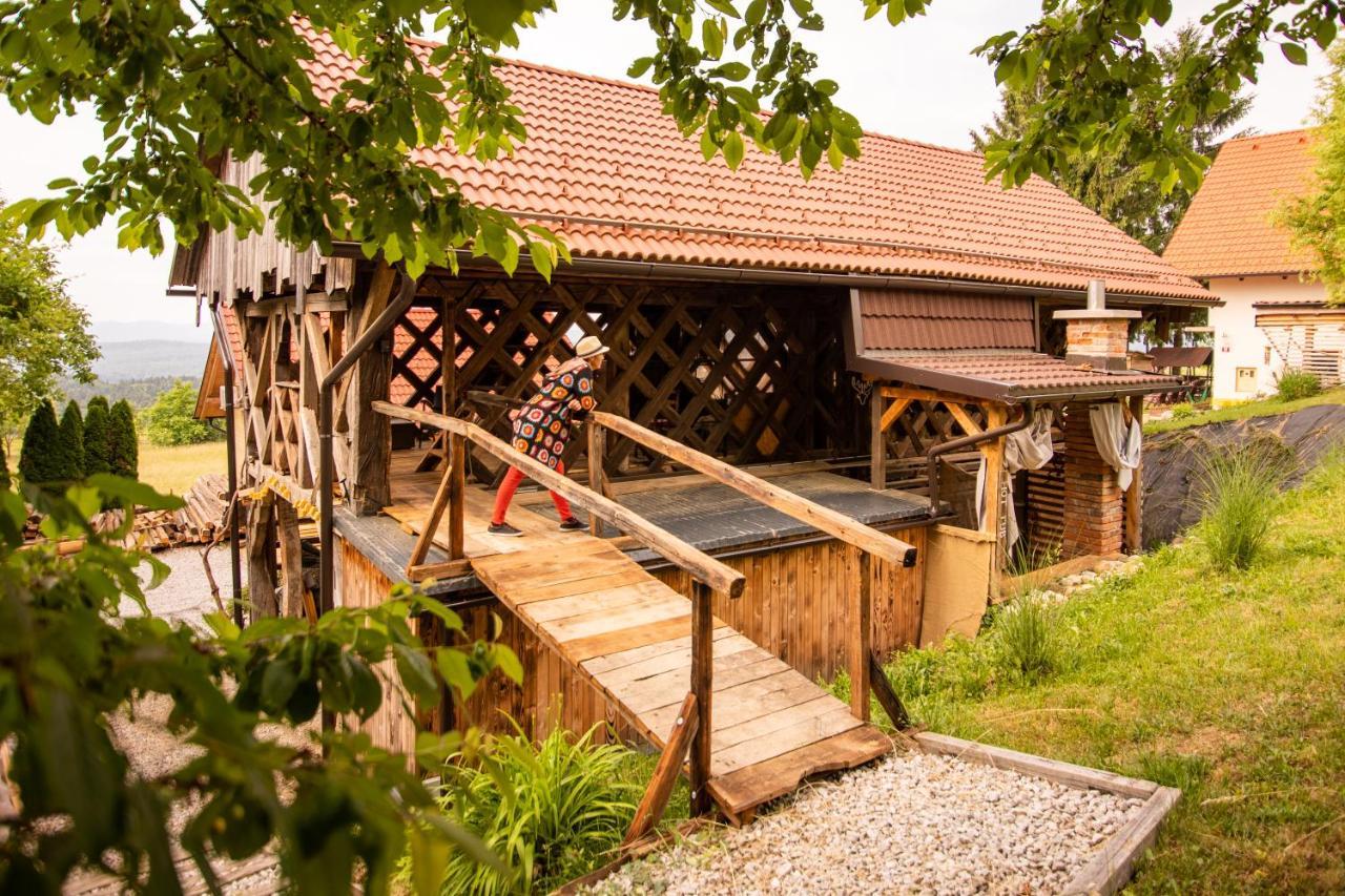 Panorama Glamping Visole Hotel Slovenska Bistrica Ngoại thất bức ảnh