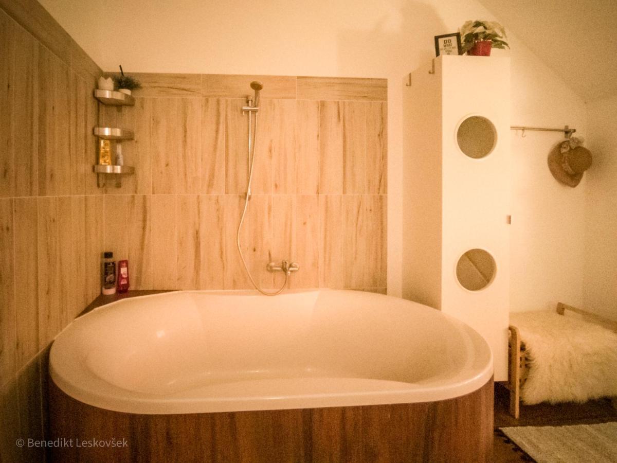 Panorama Glamping Visole Hotel Slovenska Bistrica Ngoại thất bức ảnh